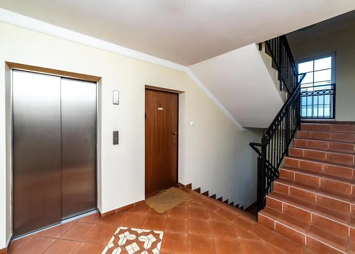 Grey By Oneapartments Gdańsk