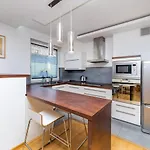 Grey By Oneapartments Lejlighed *