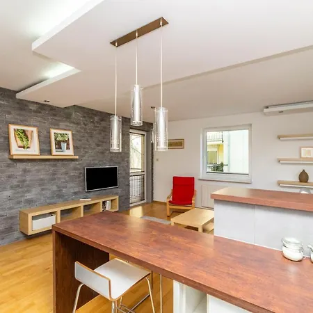 Grey By Oneapartments Apartmán