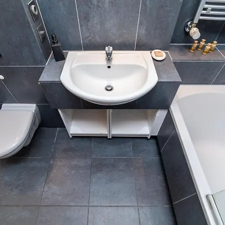 Grey By Oneapartments Apartmán